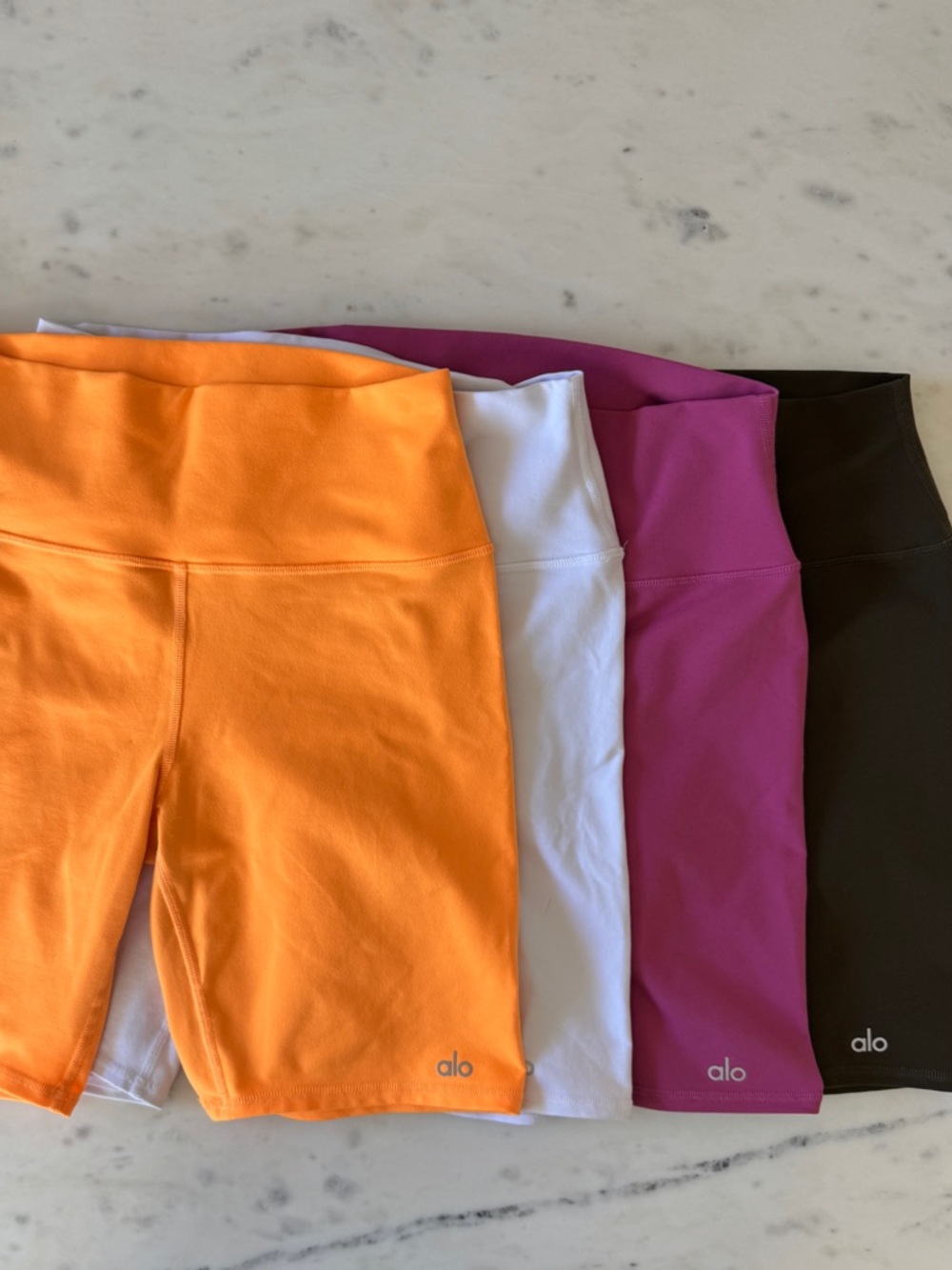 Alo High-Rise Bike Shorts Airbrush 7” size Large 4 Pairs